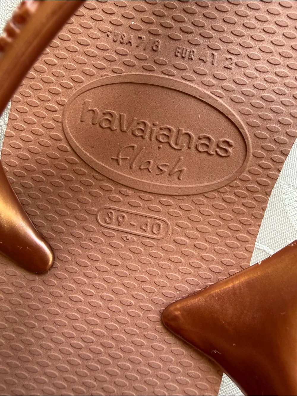 Havaianas Flash Urban Women’s Size 7/8 Metallic Copper Blush Flip Flop Sandals